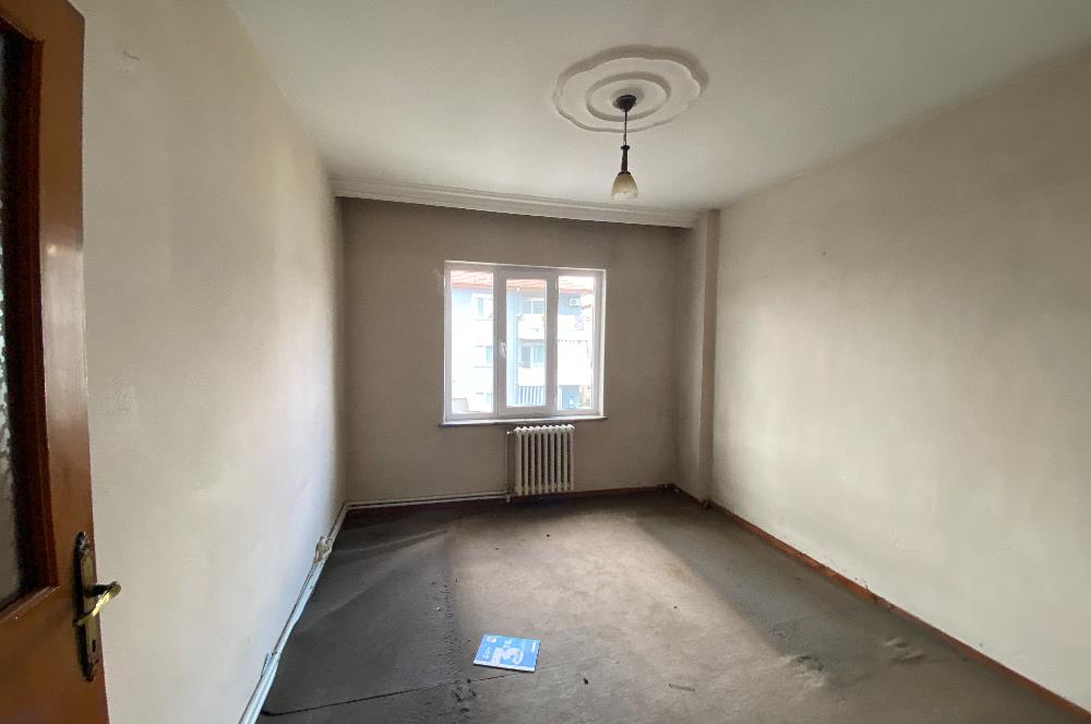 C21 İZ MEHMET ÇAKAR'DAN SATILIK  ARAKAT DAİRE...