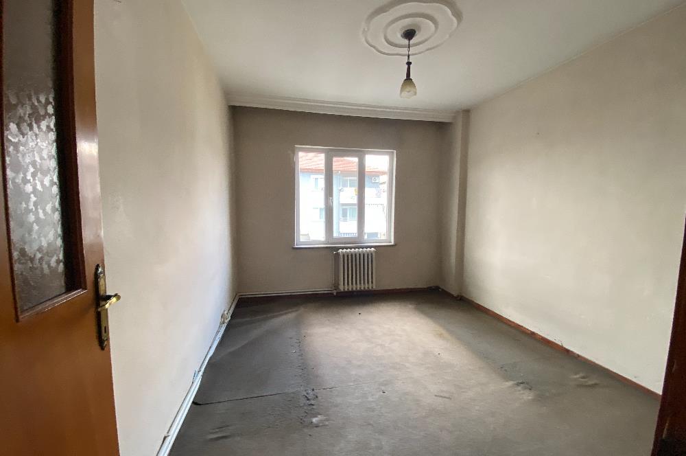 C21 İZ MEHMET ÇAKAR'DAN SATILIK  ARAKAT DAİRE...