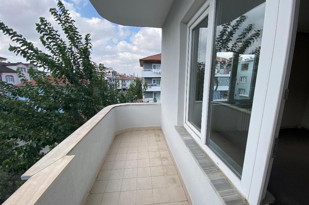 C21 İZ MEHMET ÇAKAR'DAN SATILIK  ARAKAT DAİRE...