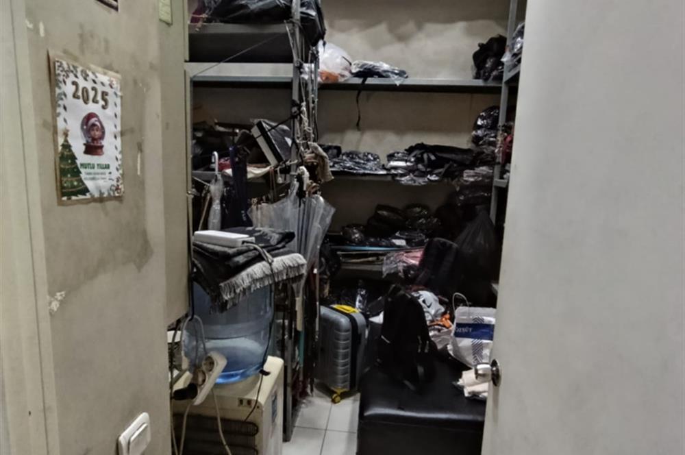 AVM’nin prestijli atmosferinde avantajlı konumda Devren Kiralık Dükkan