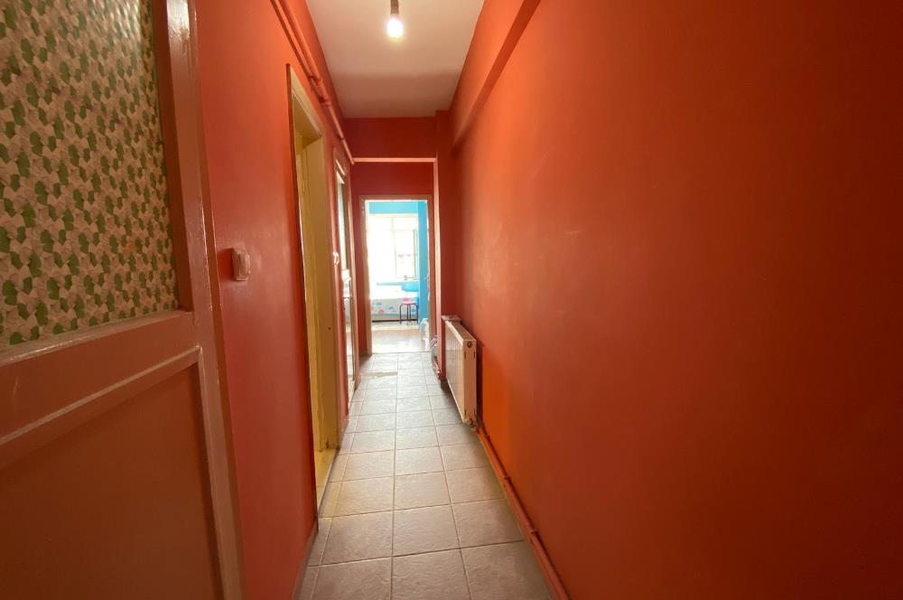 FATİH BÜYÜKSARAY MEYDANI PARK ÜZERİNDE FERAH 2+1 SATILIK DAİRE