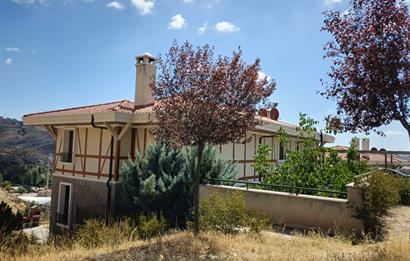 KUZEYKENT'TE 6+1 TERASLI SAUNALI BAHÇE İÇİNDE MUHTEŞEM VİLLA