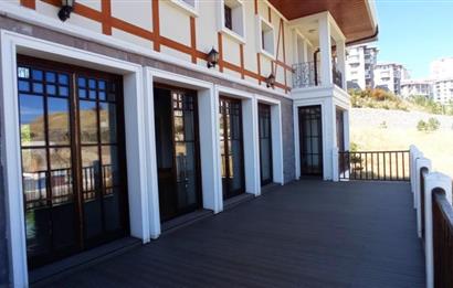 KUZEYKENT'TE 6+1 TERASLI SAUNALI BAHÇE İÇİNDE MUHTEŞEM VİLLA