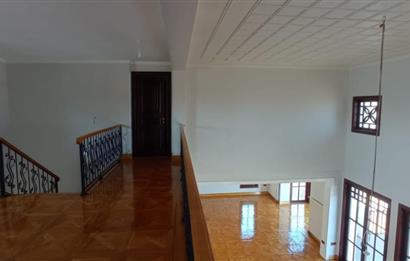 KUZEYKENT'TE 6+1 TERASLI SAUNALI BAHÇE İÇİNDE MUHTEŞEM VİLLA