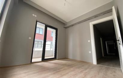 CENTURY 21'DEN EMSALSİZ FIRSAT: 2+1, 100 M² DAİRE!