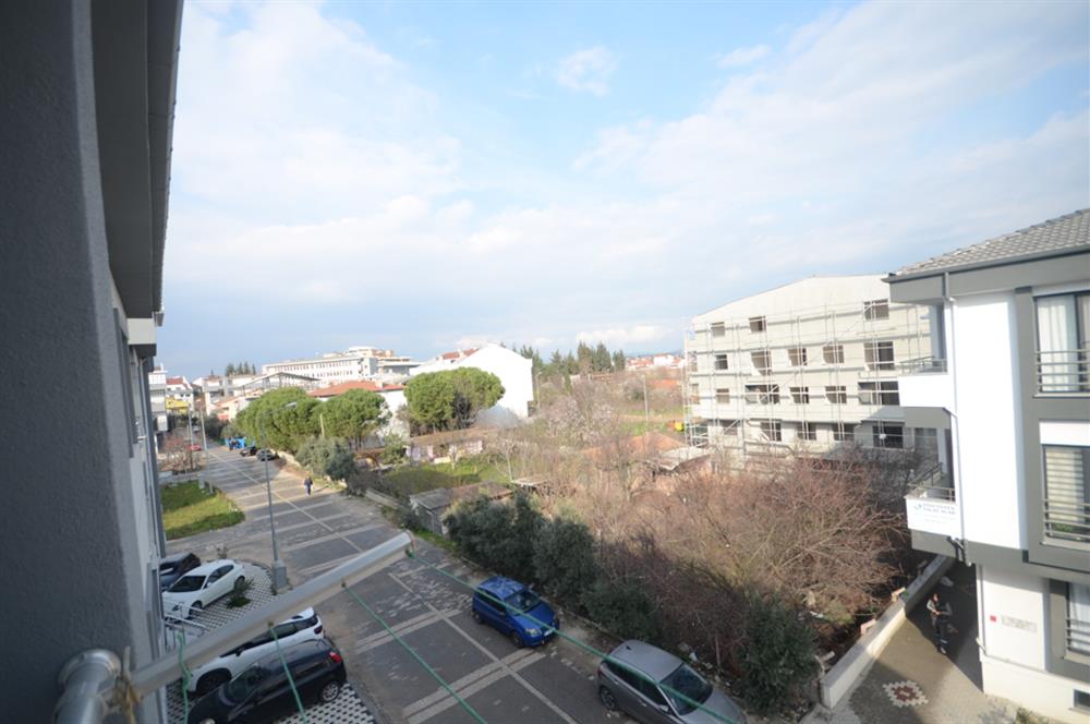 CENTURY21 BAL'DAN GOP MAH.ADLİYE ARKASI EŞYALI 1+1 KİRALIK DAİRE