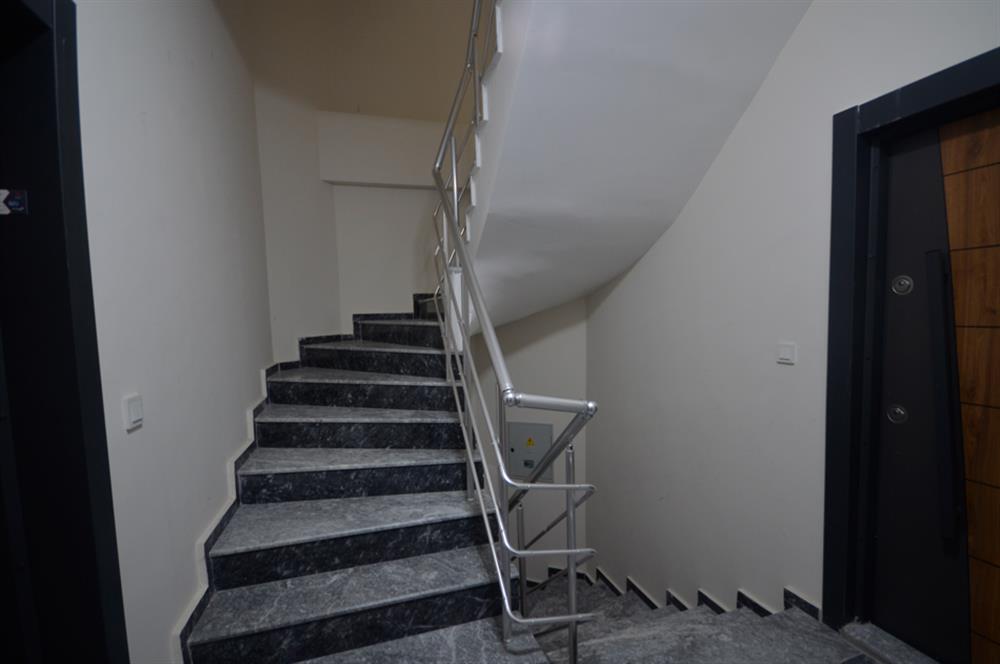CENTURY21 BAL'DAN GOP MAH.ADLİYE ARKASI EŞYALI 1+1 KİRALIK DAİRE
