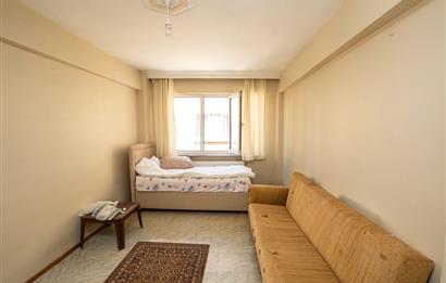 C21 Cius; Şehrin Merkezinde Eşyalı Ara Kat Satılık daire