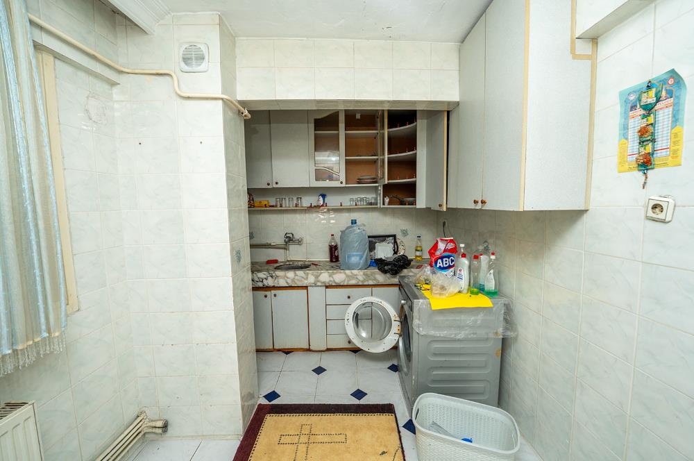 C21 Cius; Şehrin Merkezinde Eşyalı Ara Kat Satılık daire
