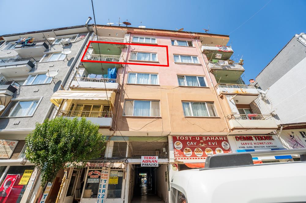 C21 Cius; Şehrin Merkezinde Eşyalı Ara Kat Satılık daire
