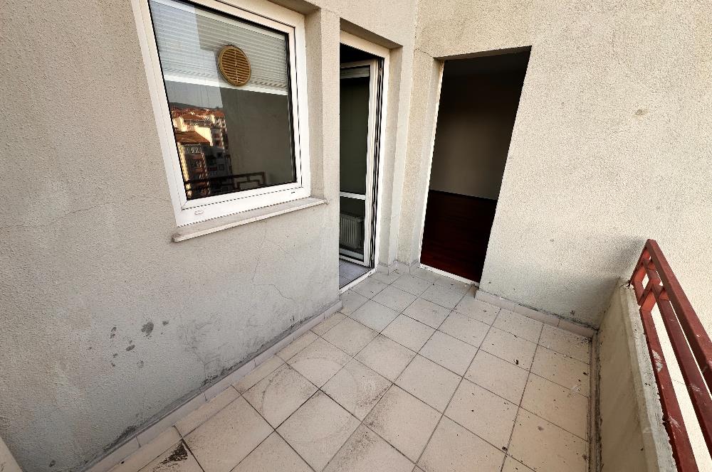 ATAŞEHİR MİMOZA BÜYÜK M2 VE BALKONLU 2+1 KAÇIRMAYIN