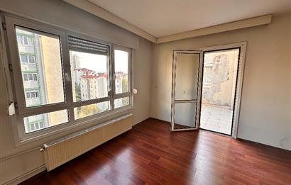 ATAŞEHİR MİMOZA BÜYÜK M2 VE BALKONLU 2+1 KAÇIRMAYIN