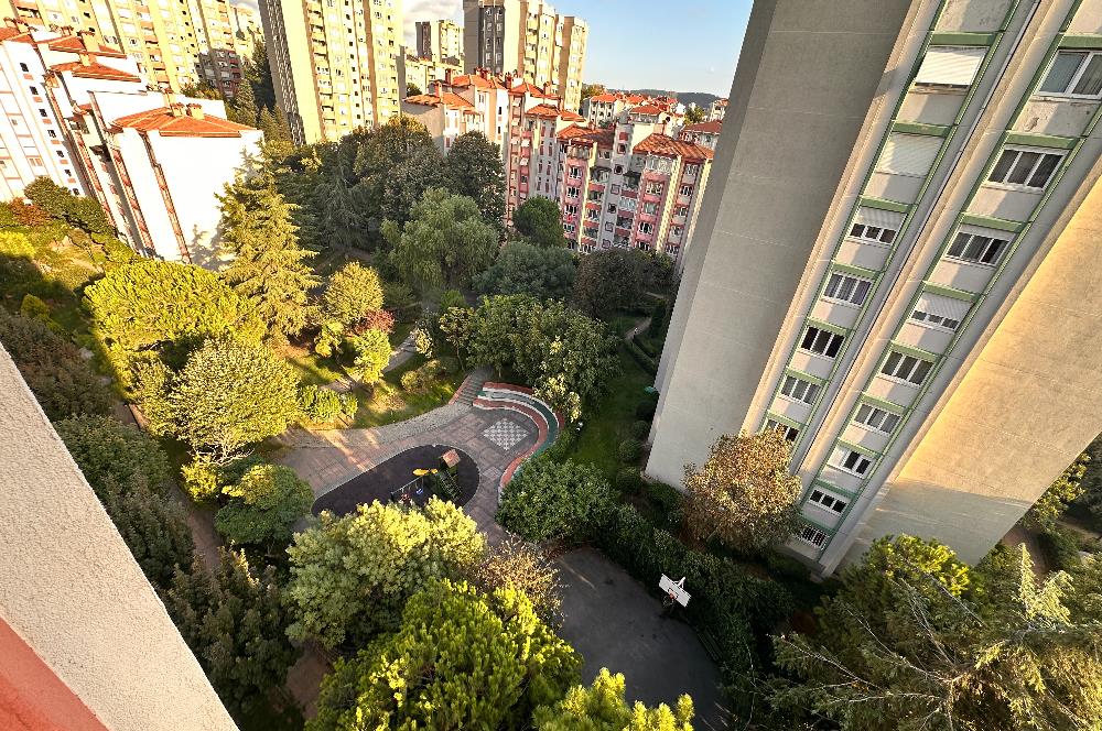 ATAŞEHİR MİMOZA BÜYÜK M2 VE BALKONLU 2+1 KAÇIRMAYIN