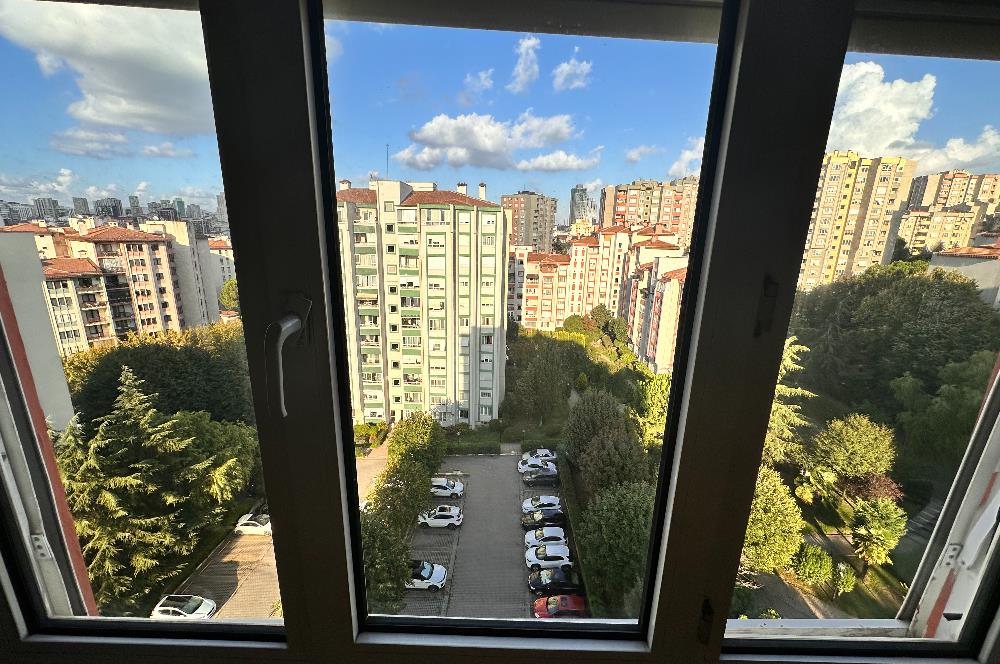 ATAŞEHİR MİMOZA BÜYÜK M2 VE BALKONLU 2+1 KAÇIRMAYIN