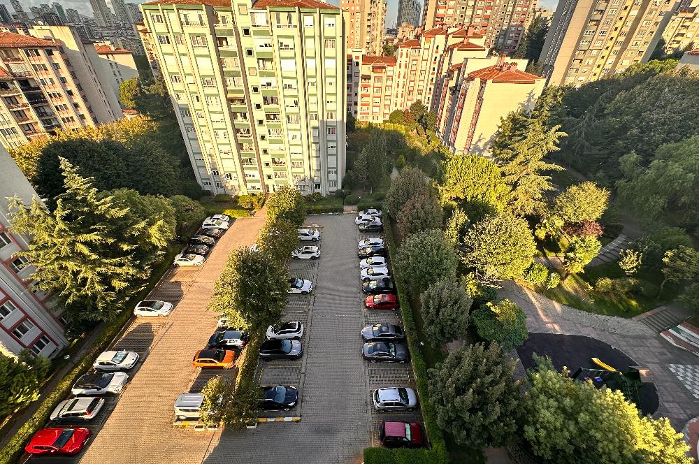ATAŞEHİR MİMOZA BÜYÜK M2 VE BALKONLU 2+1 KAÇIRMAYIN