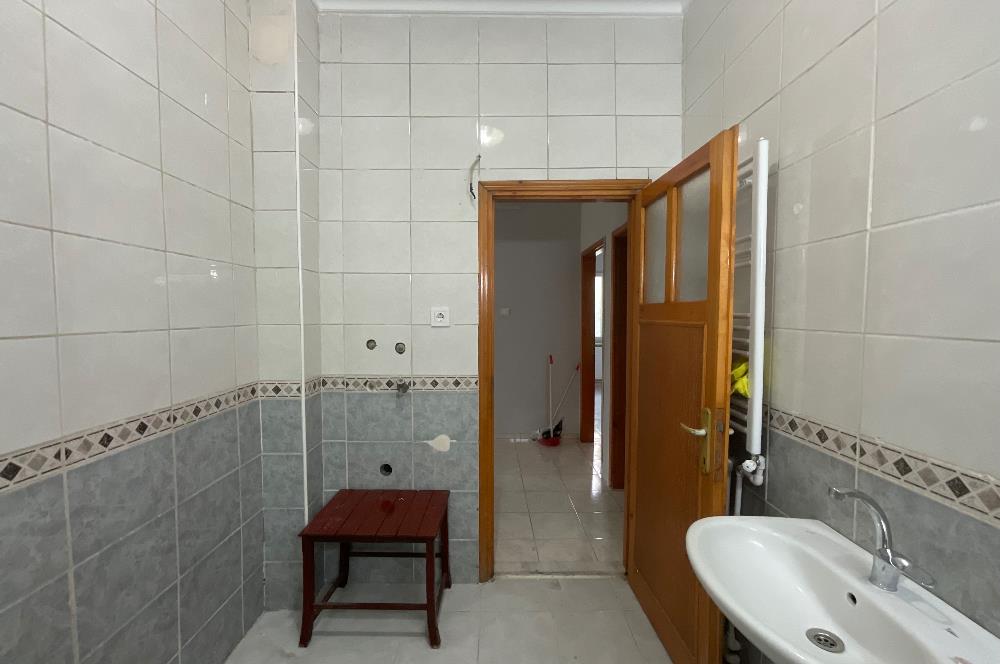 C21 LOCA'DAN BAHÇELİEVLERDE CADDE ÜSTÜ KİRALIK 3+1 DAİRE
