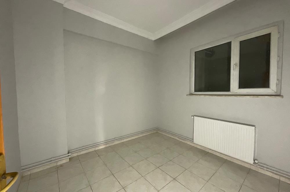 C21 LOCA'DAN BAHÇELİEVLERDE CADDE ÜSTÜ KİRALIK 3+1 DAİRE