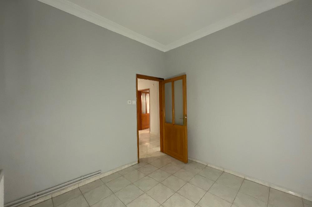 C21 LOCA'DAN BAHÇELİEVLERDE CADDE ÜSTÜ KİRALIK 3+1 DAİRE