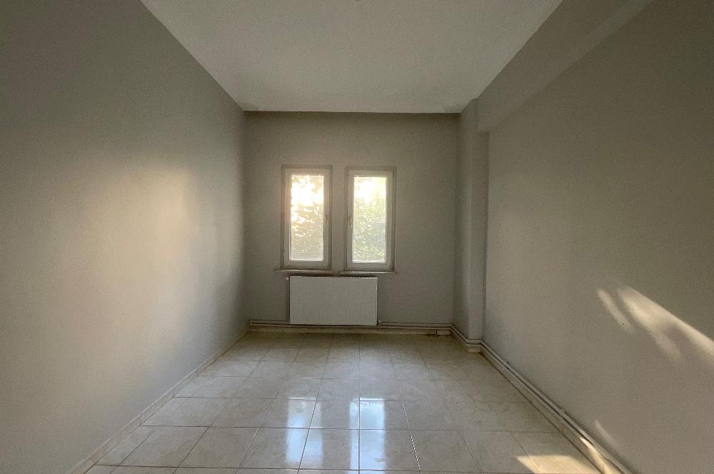 C21 LOCA'DAN BAHÇELİEVLERDE CADDE ÜSTÜ KİRALIK 3+1 DAİRE