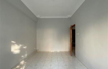 C21 LOCA'DAN BAHÇELİEVLERDE CADDE ÜSTÜ KİRALIK 3+1 DAİRE
