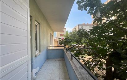 C21 LOCA'DAN BAHÇELİEVLERDE CADDE ÜSTÜ KİRALIK 3+1 DAİRE