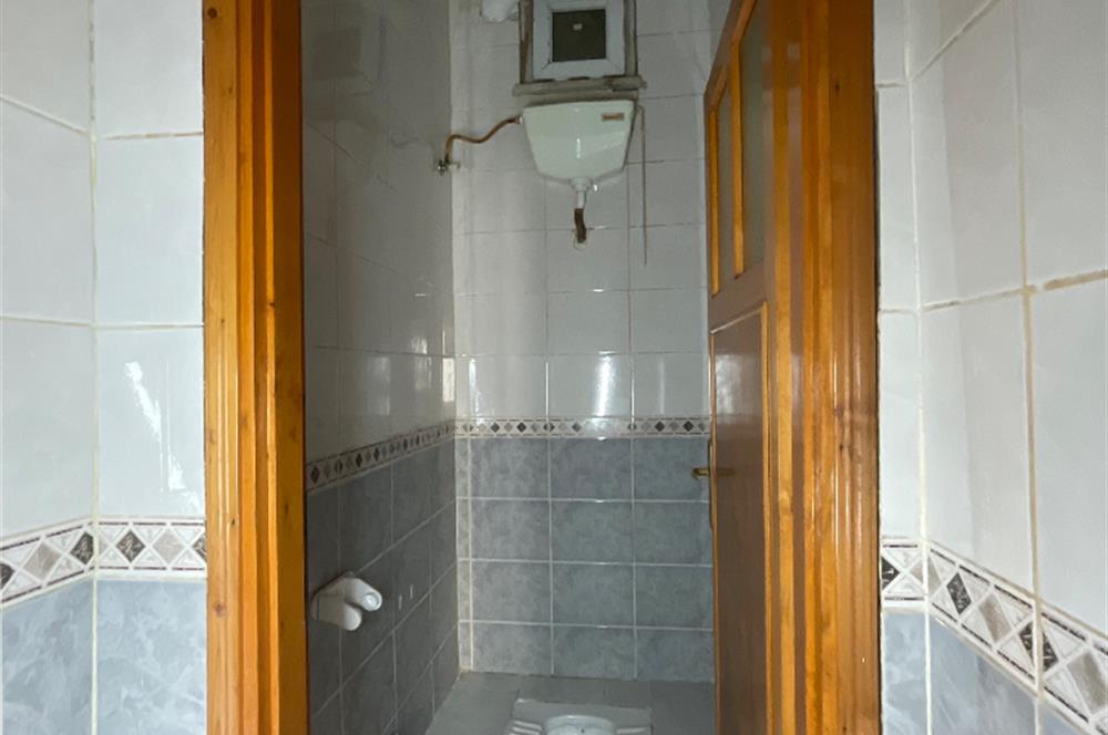 C21 LOCA'DAN BAHÇELİEVLERDE CADDE ÜSTÜ KİRALIK 3+1 DAİRE