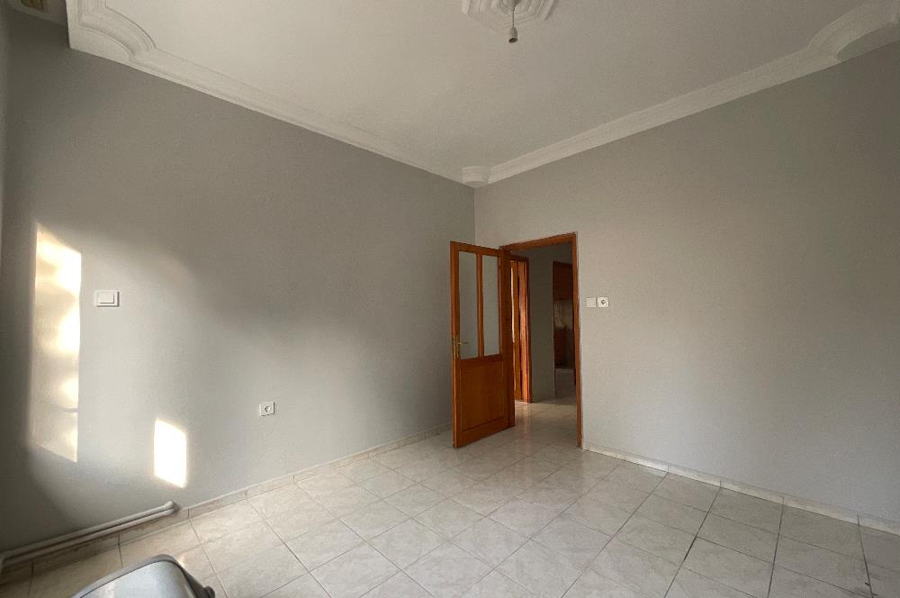 C21 LOCA'DAN BAHÇELİEVLERDE CADDE ÜSTÜ KİRALIK 3+1 DAİRE