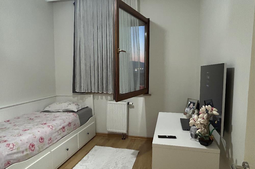 AYDINLI EMLAK KONUTLARI 2 BALKONLU EBEVEYN BANYOLU 3 CEPHE 3+1