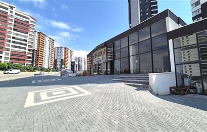 C21 VİZYON2DEN SUSUZ AKINCILARDAKİ EN BÜYÜK M2Lİ SATILIK DÜKKAN