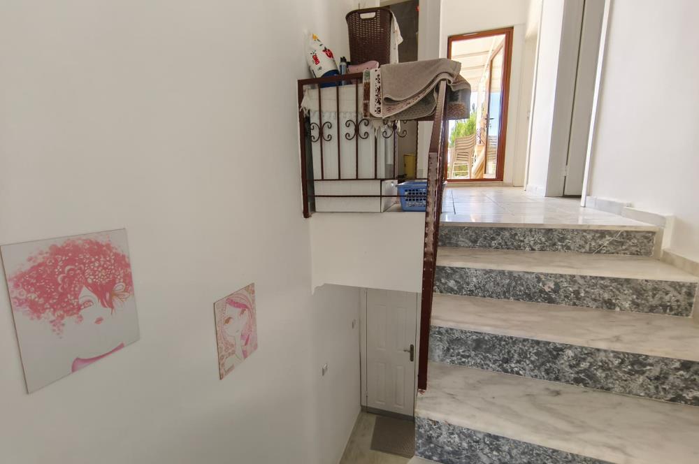 Satılık Bitişik Nizam Villa Havuzlu 