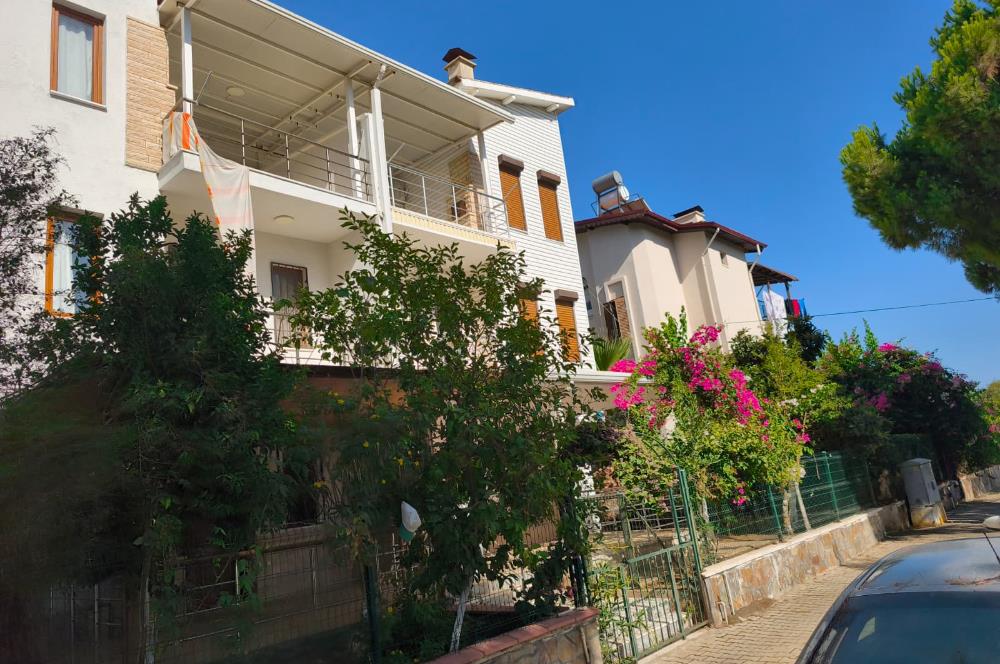 Satılık Bitişik Nizam Villa Havuzlu 