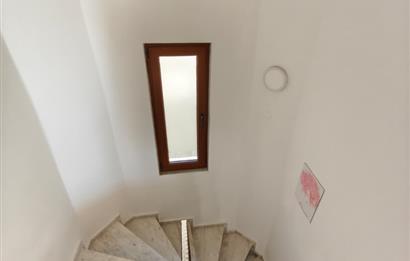 Satılık Bitişik Nizam Villa Havuzlu 