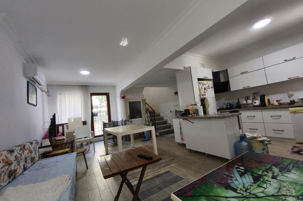 Satılık Bitişik Nizam Villa Havuzlu 