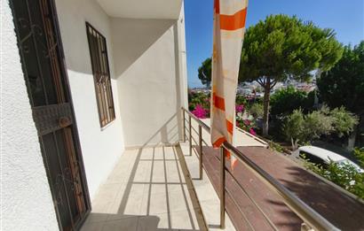 Satılık Bitişik Nizam Villa Havuzlu 