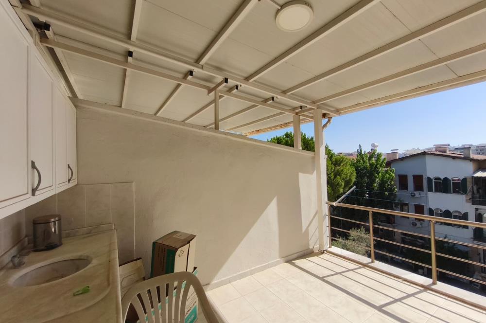 Satılık Bitişik Nizam Villa Havuzlu 