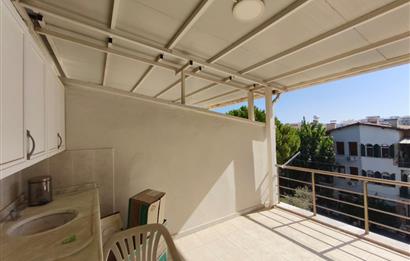 Satılık Bitişik Nizam Villa Havuzlu 