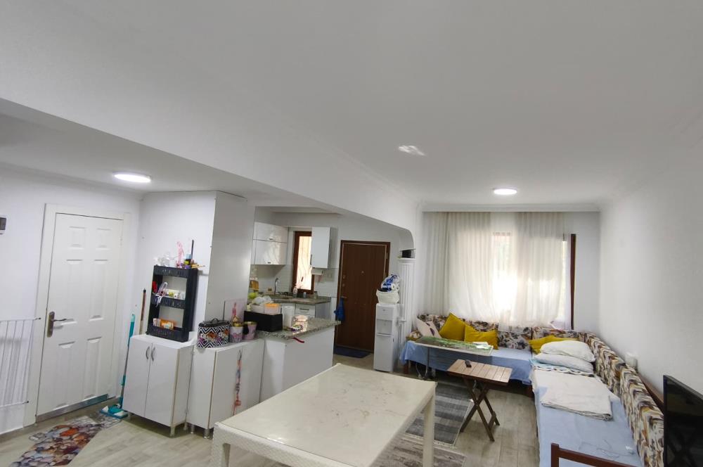 Satılık Bitişik Nizam Villa Havuzlu 