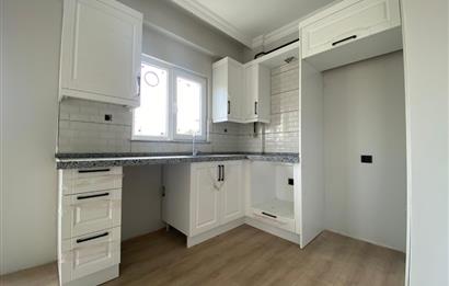 CENTURY 21'DEN CUMHURİYET MAHALLESİ'NDE FERAH 1+1 SATILIK DAİRE!