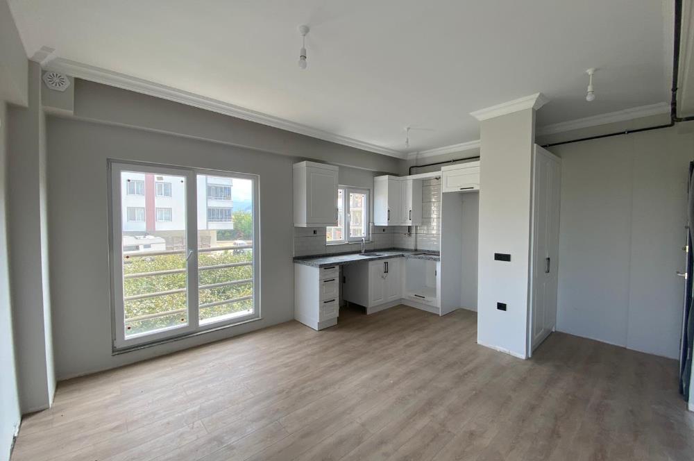 CENTURY 21'DEN CUMHURİYET MAHALLESİ'NDE FERAH 1+1 SATILIK DAİRE!