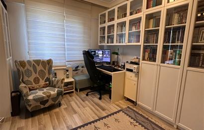TEKVAK 2 SİTESİN' DE EBEVEYN BANYOLU KİLERLİ 4+1 SATILIK DAİRE