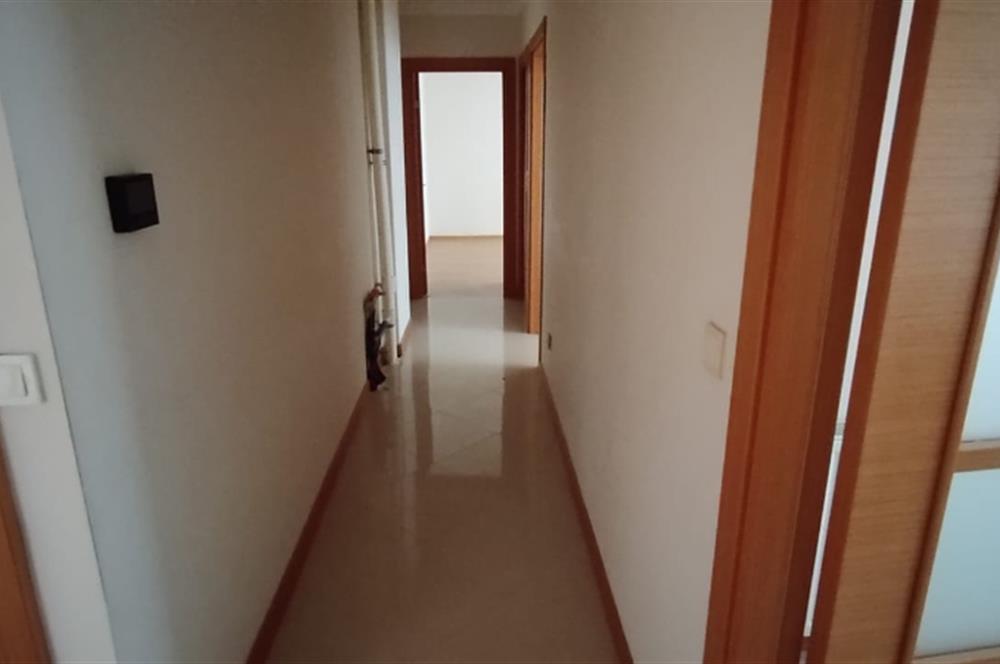 MARMARA ÜNİVERSİTESİ DİBİNDE KİRALIK 2+1