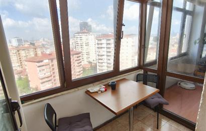 Kadıköy Kozyatağı STFA Blokları'nda Kiralık 4+1 Daire