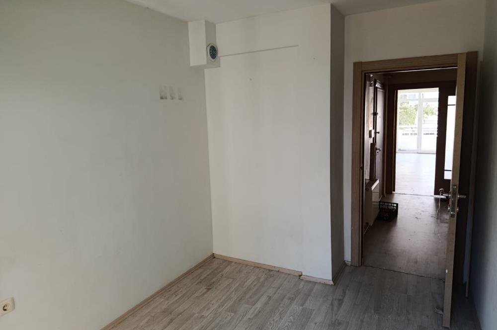 CENTURY 21 VİZYON'DAN KIRMIZITOPRAKTA 2+1 KİRALIK DAİRE