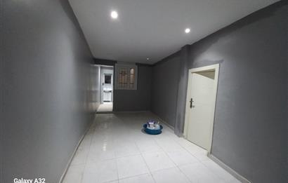 MECIDIYEKOY MEYDAN  CEVAHIR AVM 5 DAKIKA MESAFEDE 2+1 OFIS