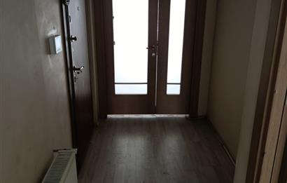 CENTURY 21 VİZYON'DAN KIRMIZITOPRAKTA 2+1 KİRALIK DAİRE