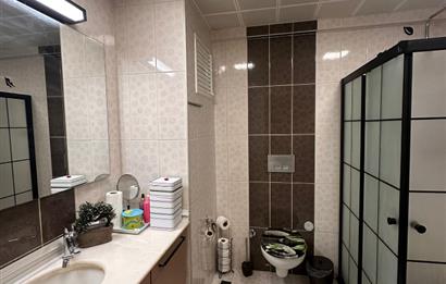 TEKVAK 2 SİTESİN' DE EBEVEYN BANYOLU KİLERLİ 4+1 SATILIK DAİRE
