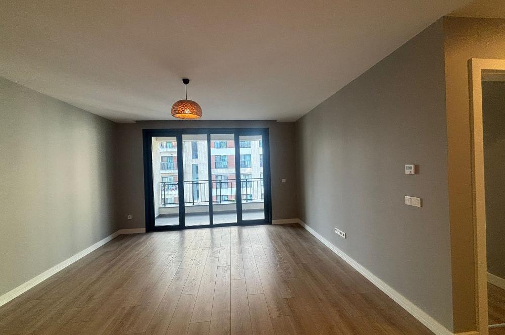 Esentepe Avrupa Konutları 1+1 Kiralık Daire