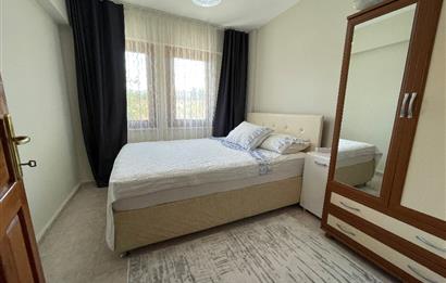 ALTINOVA KIRKENT SİTESİNDE 4+2 BAKIMLI GENİŞ BAHÇELİ VİLLA