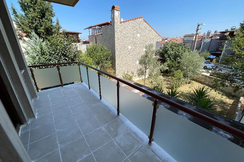 ALTINOVA KIRKENT SİTESİNDE 4+2 BAKIMLI GENİŞ BAHÇELİ VİLLA