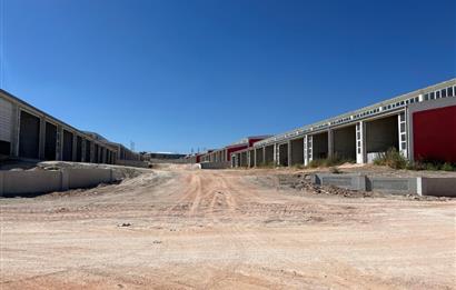 CENTURY21 VİZYON'DAN ESSAN SANAYİ SİTESİNDE SATILIK DÜKKAN